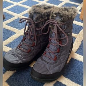Columbia Minx Boot sz 10.5